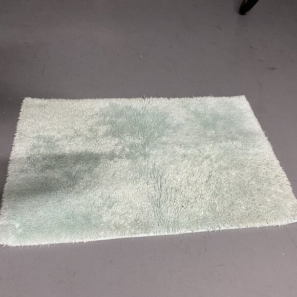 Small Area Rug - Picture 3 of 6